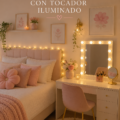 Chambre rose esthétique avec un miroir lumineux