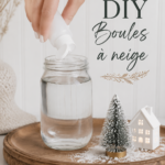 Boules à neige DIY colorées sur un fond chaleureux