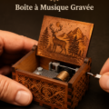Boîte à musique en bois gravée avec une belle mélodie.