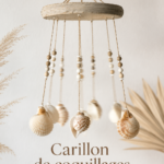 Carillon en coquillages décoratif inspiré de la Méditerranée dans un coin de maison