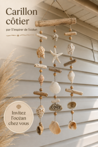 Suspension en coquillage décorative ajoutant une ambiance marine à la pièce